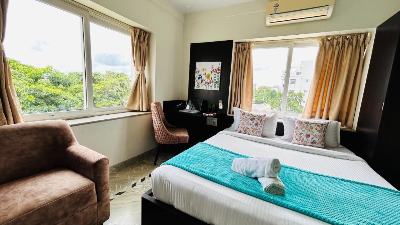 Bluo Lake View Newtown - Boutique Hotel Calcutta  Esterno foto