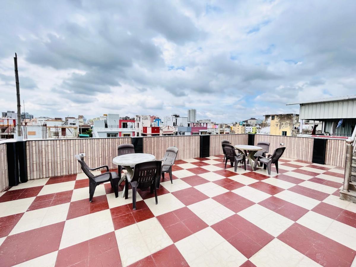 Bluo Lake View Newtown - Boutique Hotel Calcutta  Esterno foto