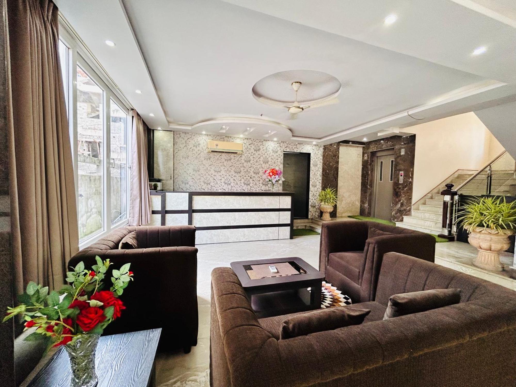 Bluo Lake View Newtown - Boutique Hotel Calcutta  Esterno foto